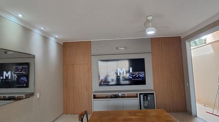 Painel moderno sob medida